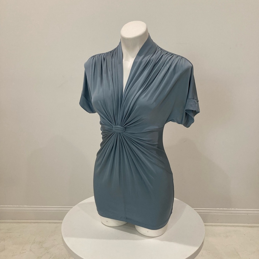 BCBG Maxazria ladies short sleeve dressy silky blouse ruched v neck sky blue S